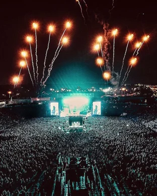 Hit the Lights Hartford