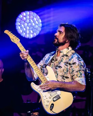 Juanes Worcester