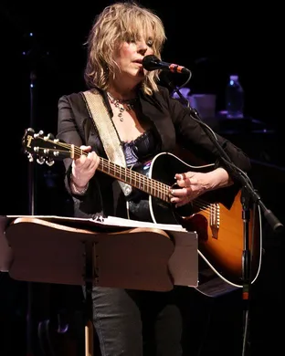 Lucinda Williams Medford