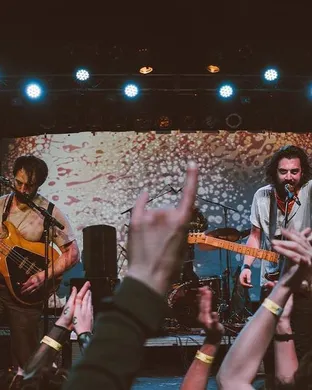 Mo Lowda and The Humble Hartford