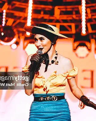 Qveen Herby Boston