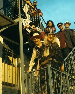 Squirrel Nut Zippers Fall River