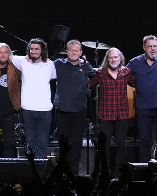 The Eagles Worcester