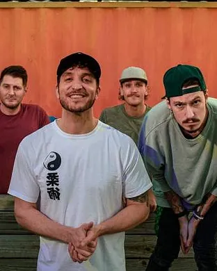 Tropidelic Hampton