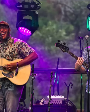 Yonder Mountain String Band Beverly
